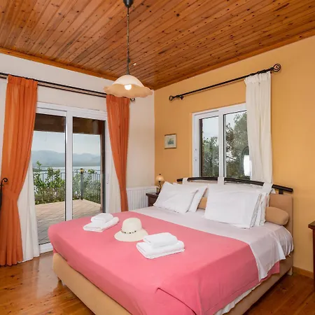Villa Eleni *